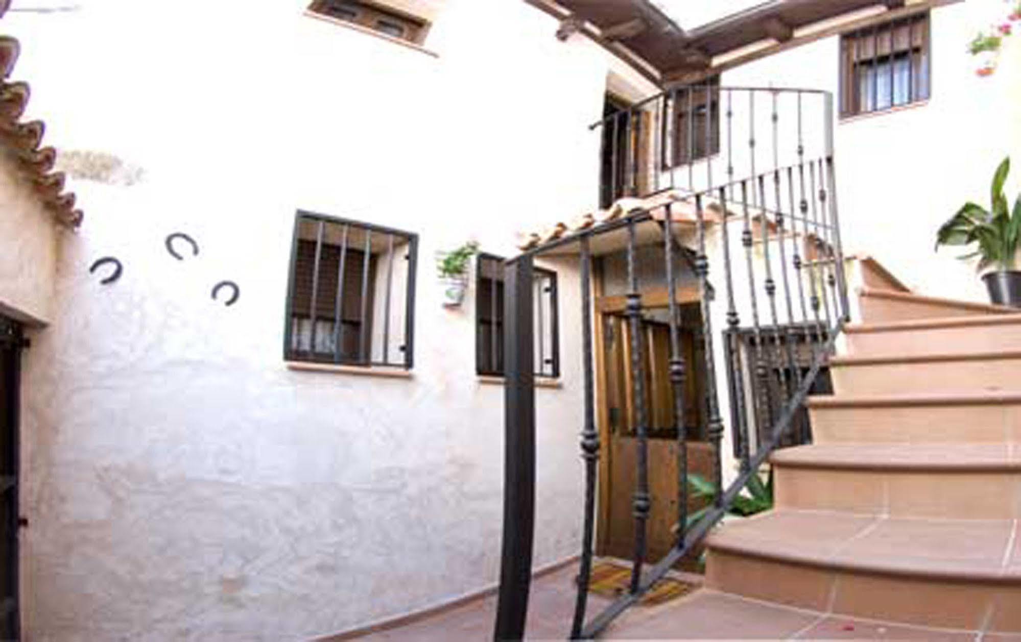Apartamentos Valle Del Jerte El Huerto Del Cura Cabezuela Del Valle Zewnętrze zdjęcie
