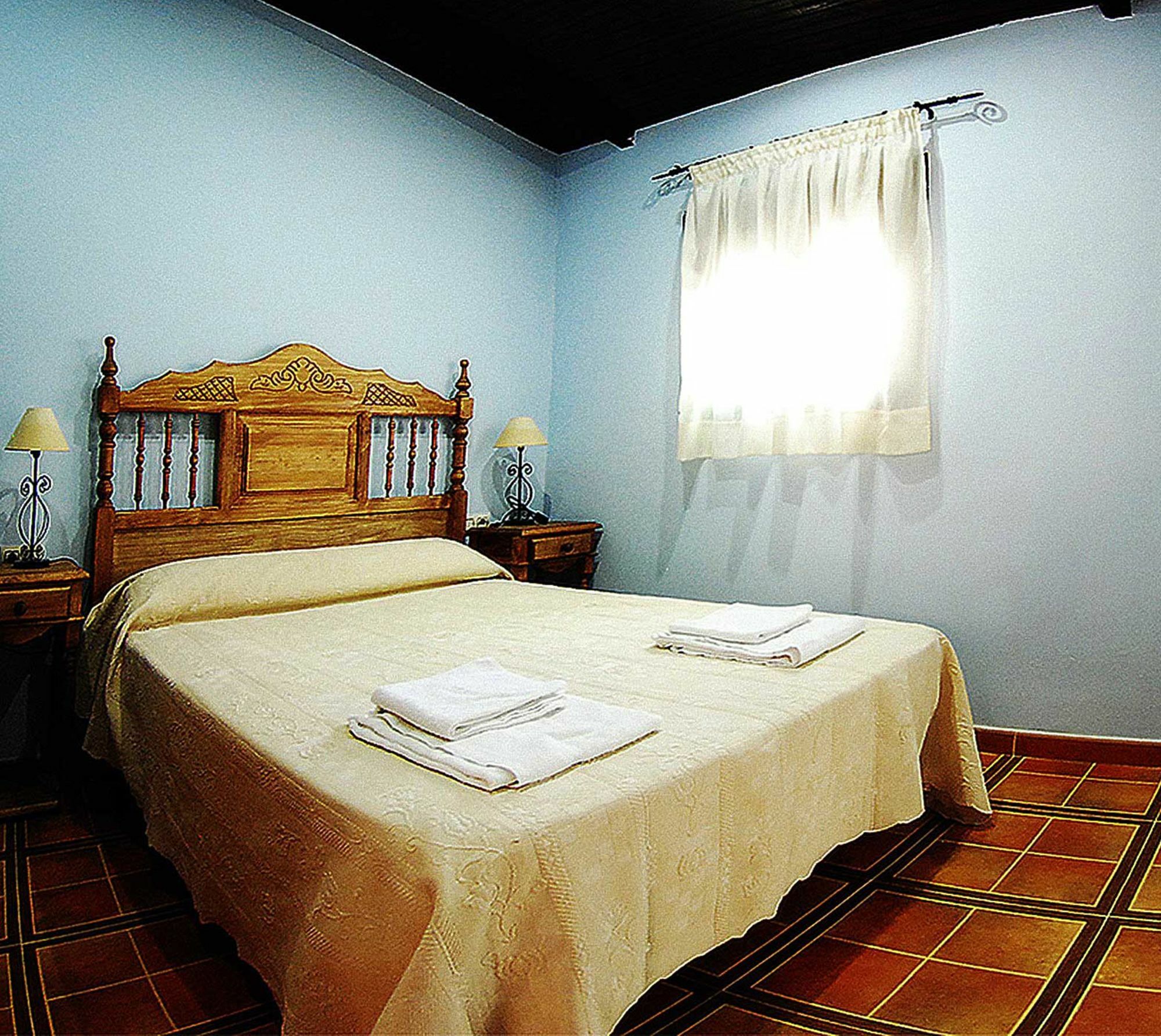 Apartamentos Valle Del Jerte El Huerto Del Cura Cabezuela Del Valle Zewnętrze zdjęcie